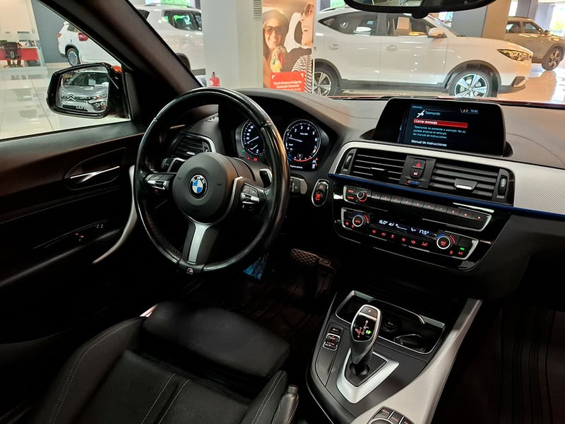 BMW 120 2.0T AT 3P M SPORT 2019 - Imagen 9 de 20