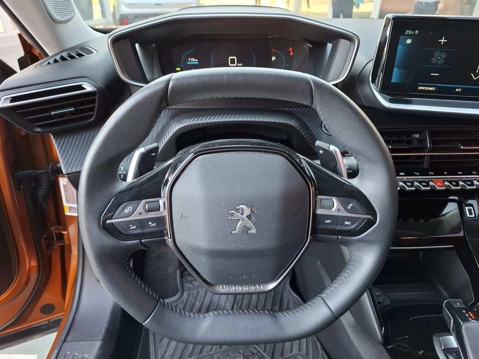 PEUGEOT 2008 2022 - Imagen 16 de 20