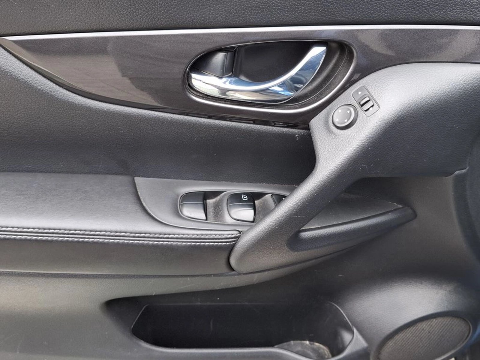 NISSAN X-TRAIL 2.5 SENSE 4X2 2ROW CVT AT 5P 2021 - Imagen 11 de 20
