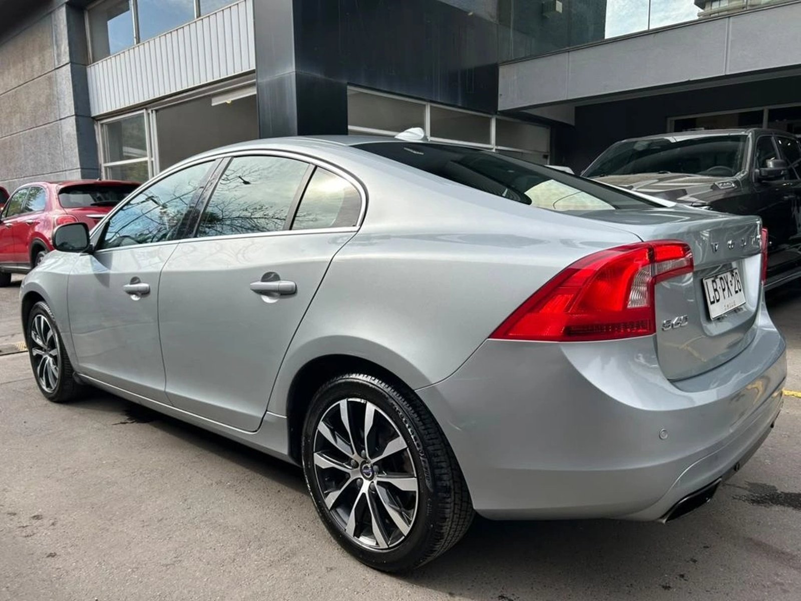 Volvo S60 T3 COMFORT AT 2019 - Foto 4 de 16