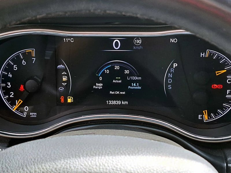 Jeep GRAND CHEROKEE 3.6 LIMITED AT 4X4 2016 - Imagen 19 de 20
