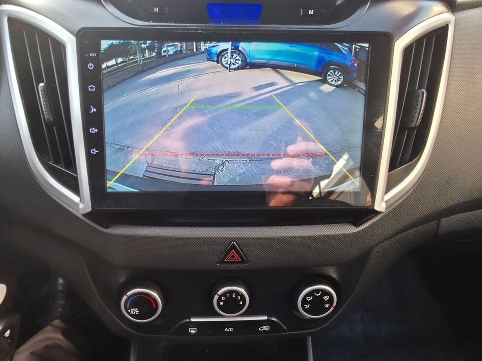 HYUNDAI CRETA 1.6 PLUS FL MT 2020 - Imagen 16 de 20