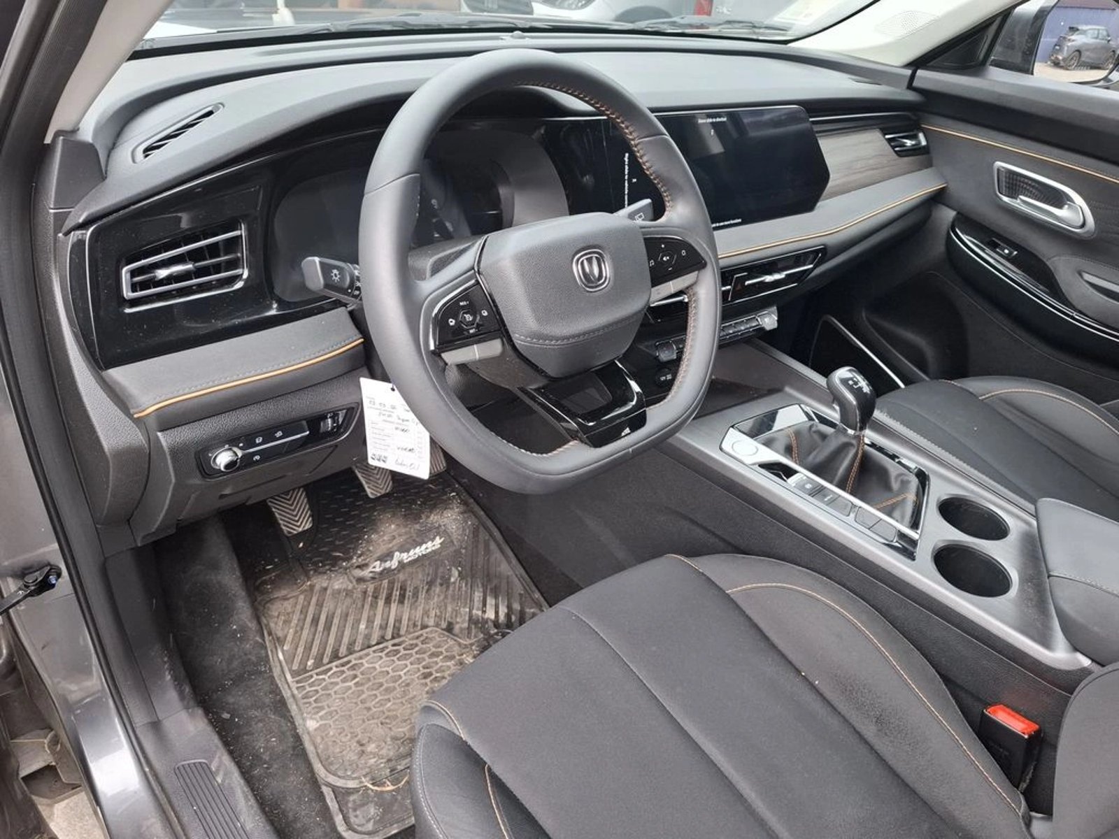 Changan X7 PLUS 1.5 ELITE MT 2025 - Imagen 12 de 20