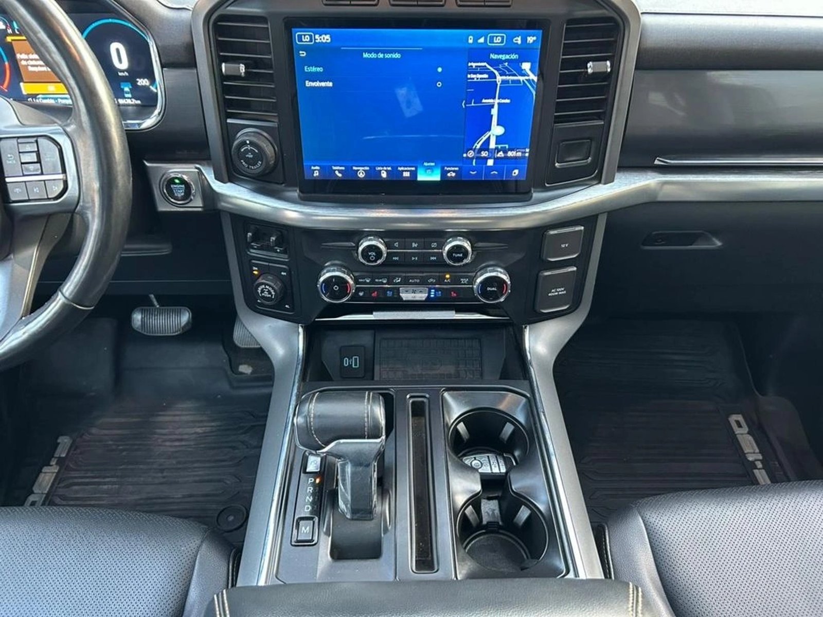 FORD F-150 2023 - Imagen 11 de 16