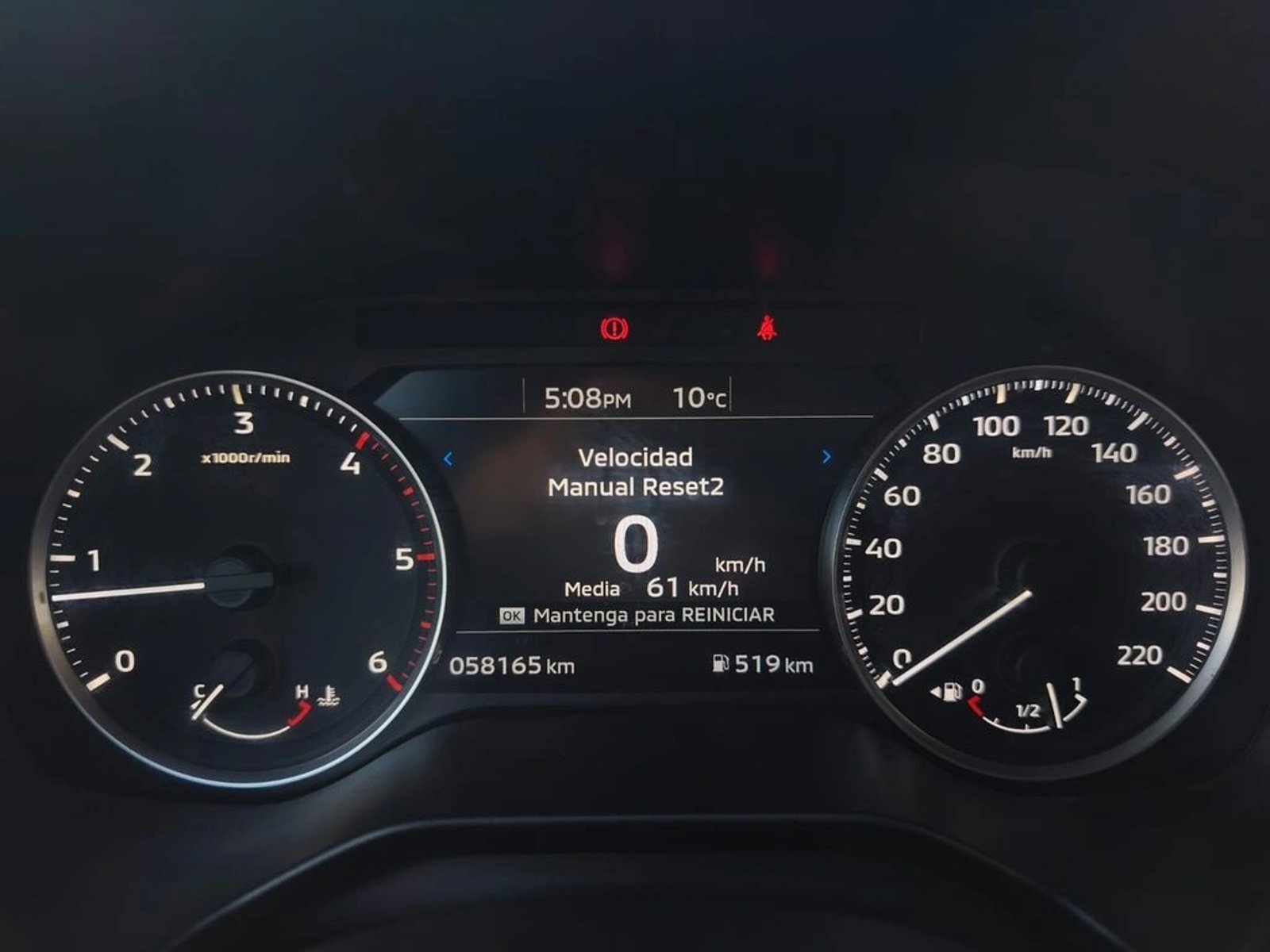 Mitsubishi L200 WORK XR 2.4 4X2 MT 2025 - Imagen 14 de 20