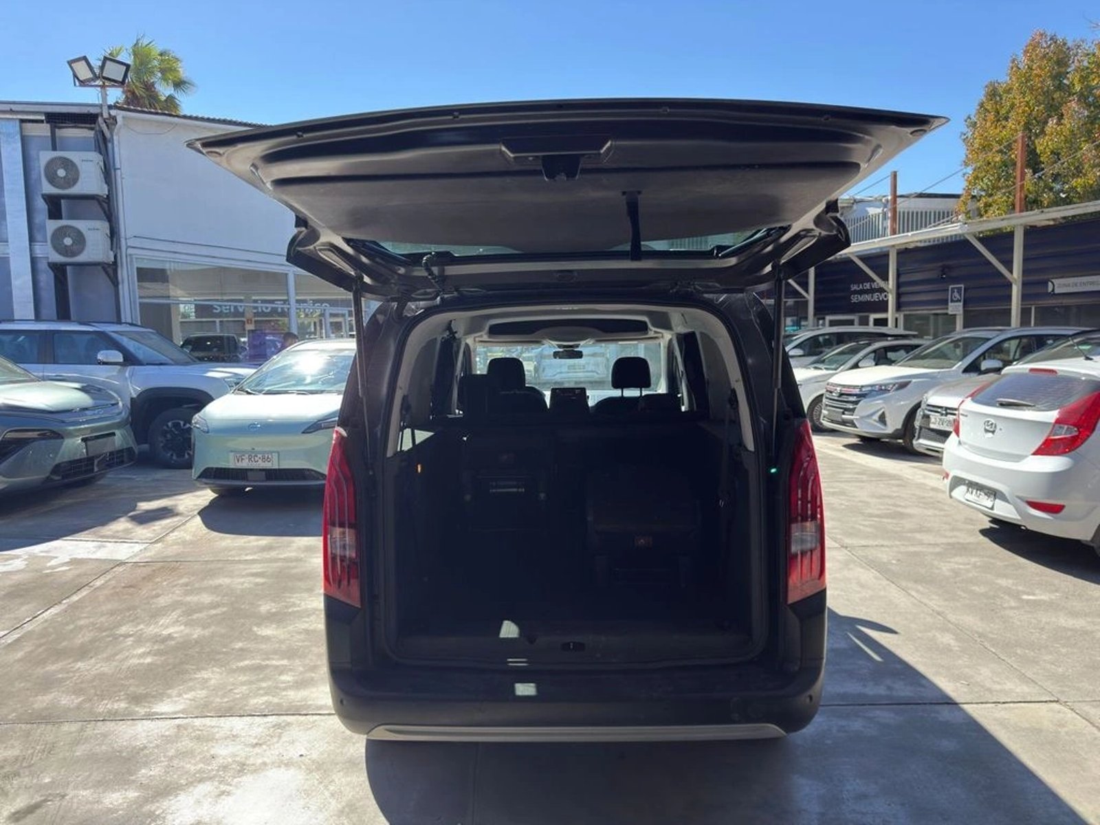 PEUGEOT RIFTER 2024 - Imagen 18 de 20