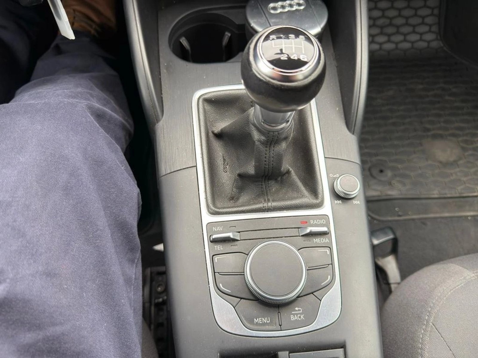 AUDI A3 2016 - Imagen 16 de 20