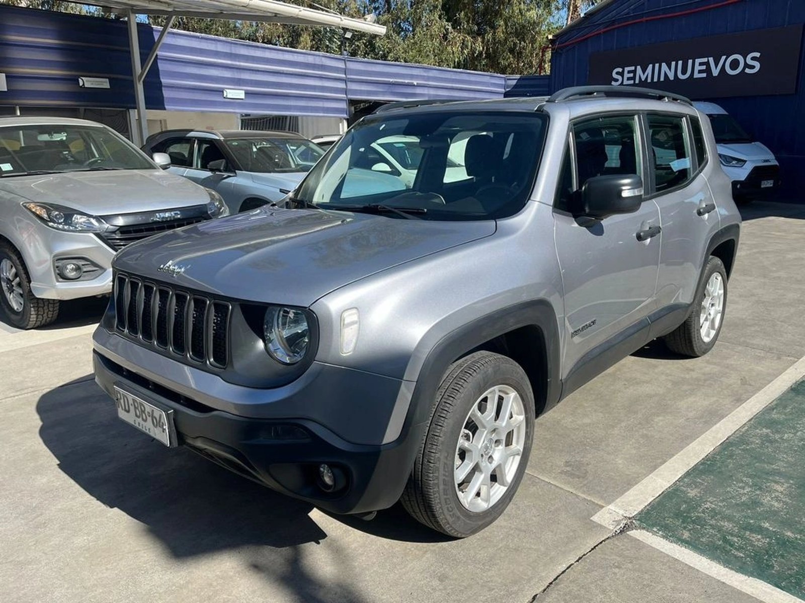 Jeep RENEGADE 1.8 SPORT 4X2 MT 5P 2021 - Foto 2 de 14