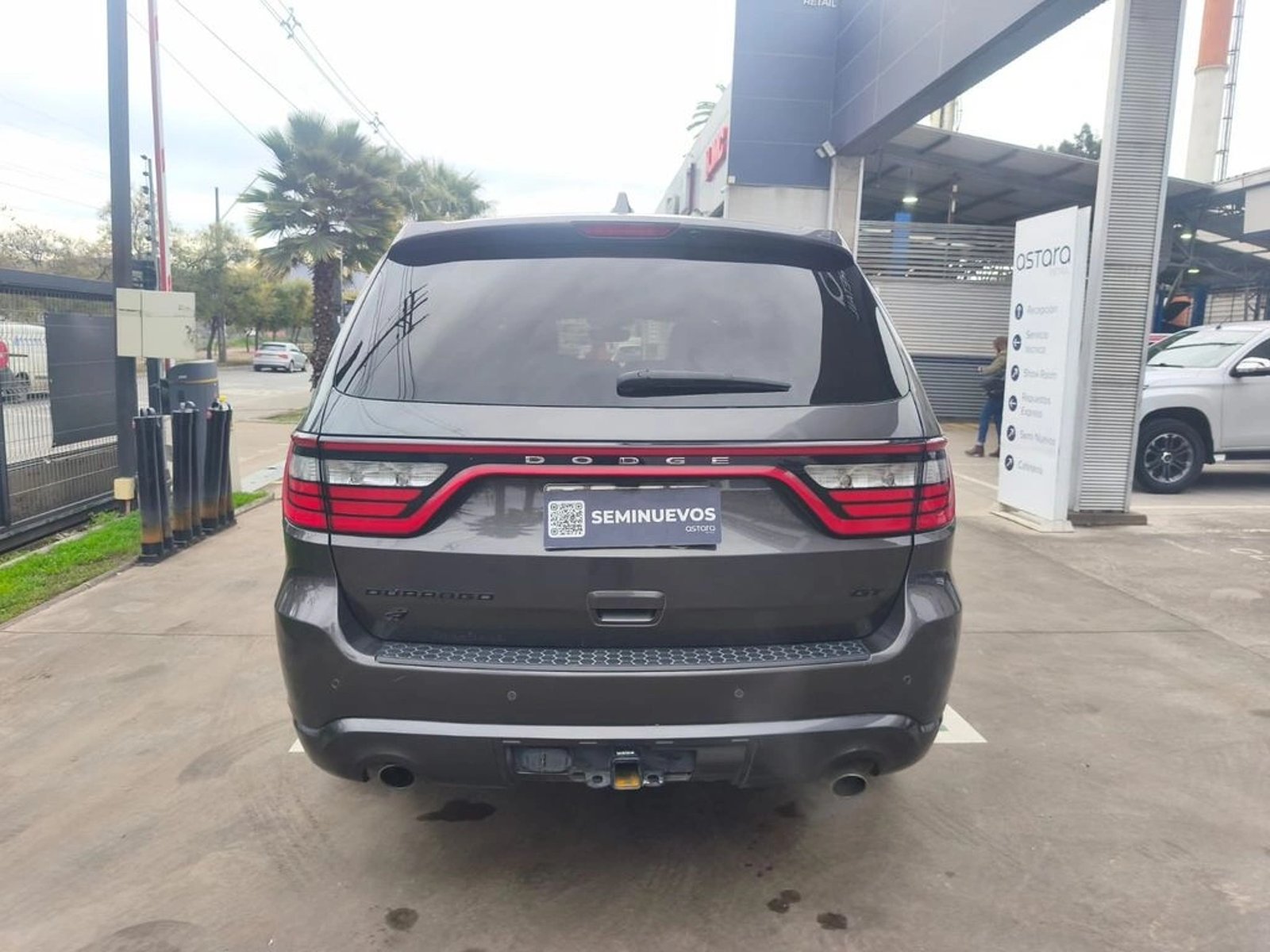 Dodge DURANGO LIMITED 4X4 3.6 AUT 2020 - Imagen 6 de 20
