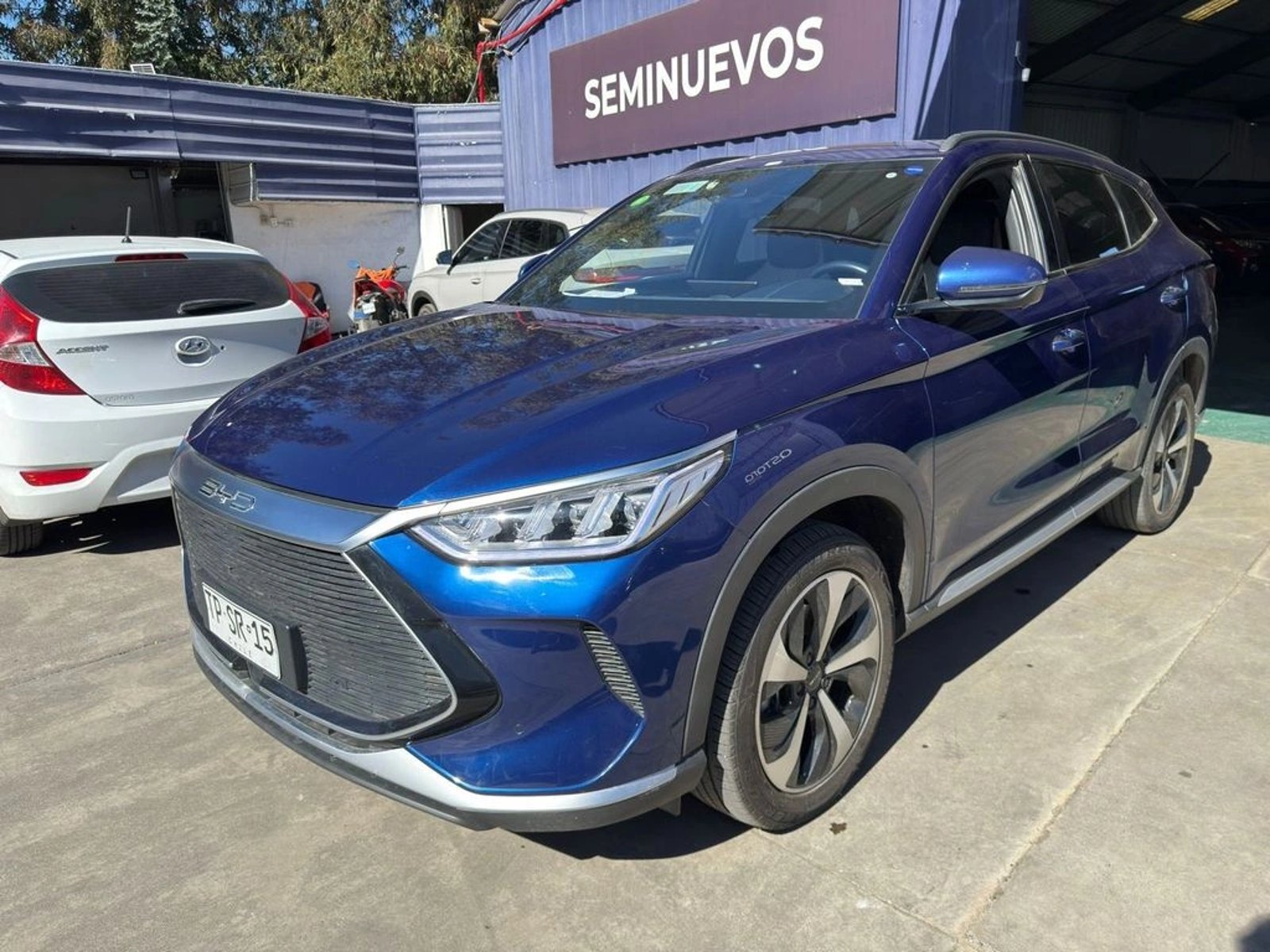 BYD SONG PLUS 0.0 GL AT 4X4 ELECTRICO 2024 - Foto 2 de 19