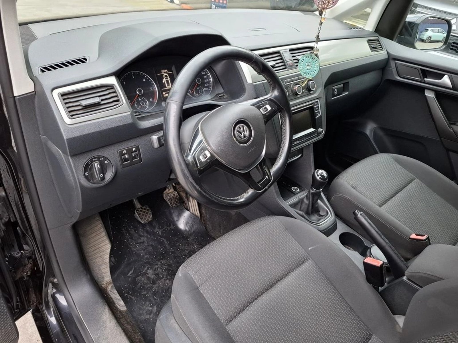 VOLKSWAGEN CADDY MT 1.6 2017 - Imagen 11 de 20