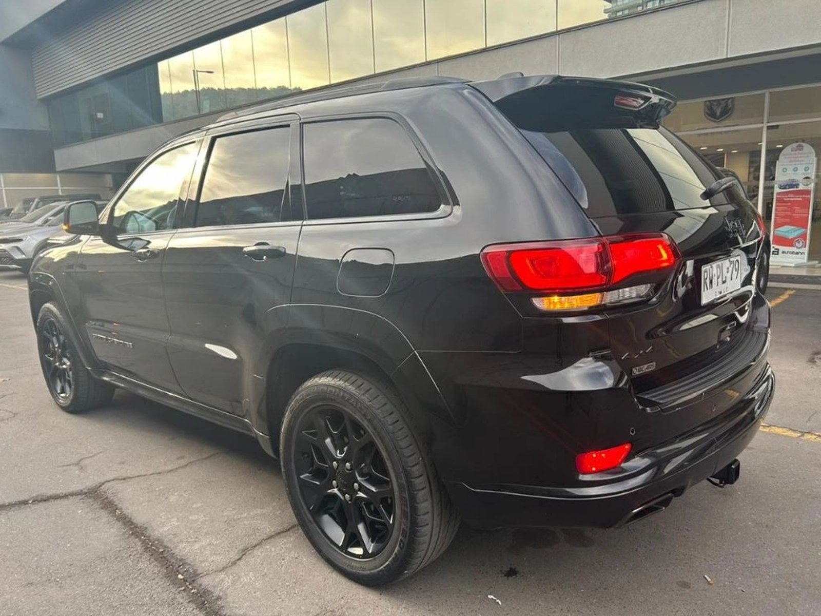 JEEP GRAND CHEROKEE 2022 - Imagen 5 de 16