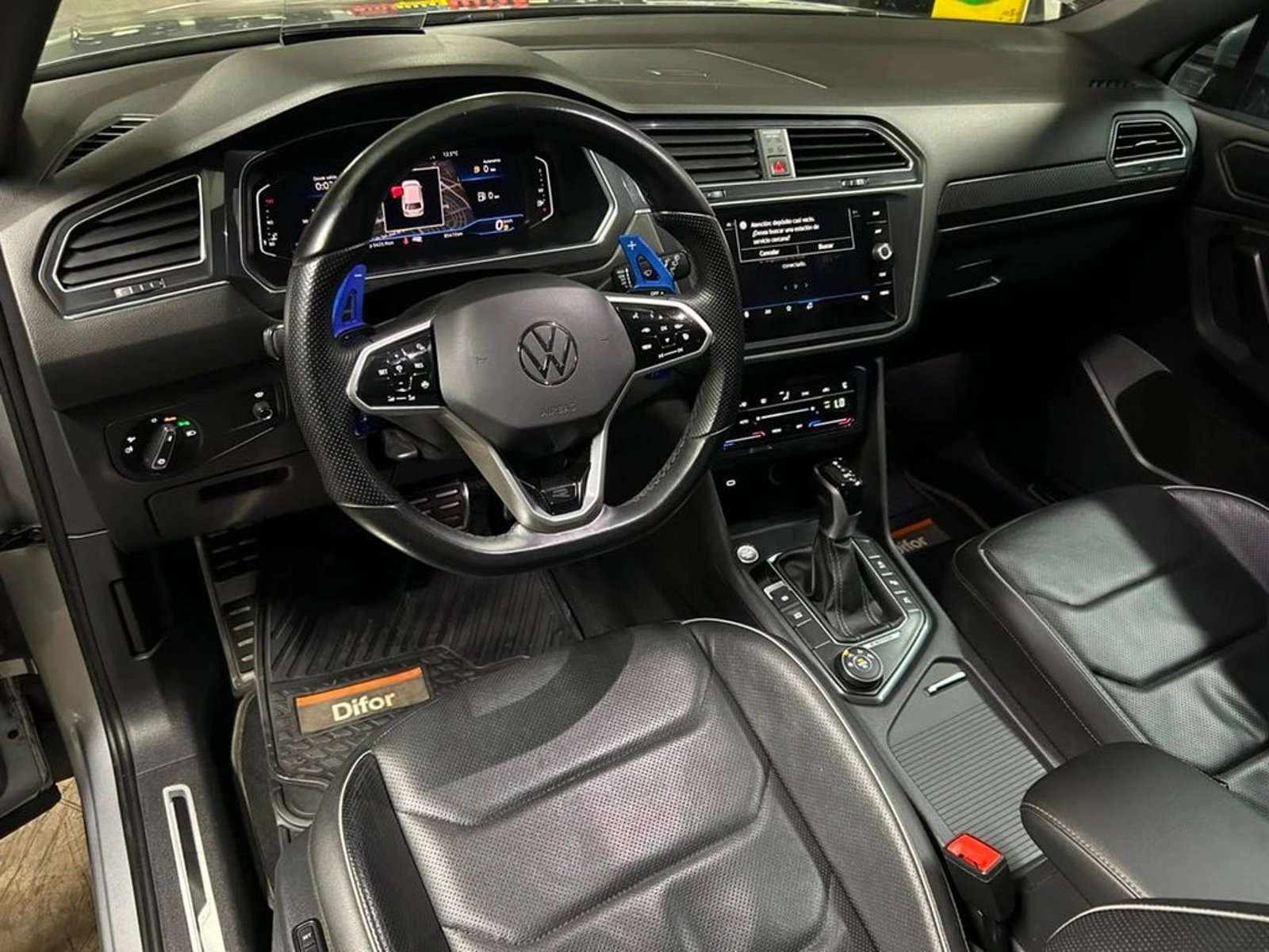 Volkswagen TIGUAN 2.0 TS AWD AT R-LINE 2023 - Imagen 8 de 16