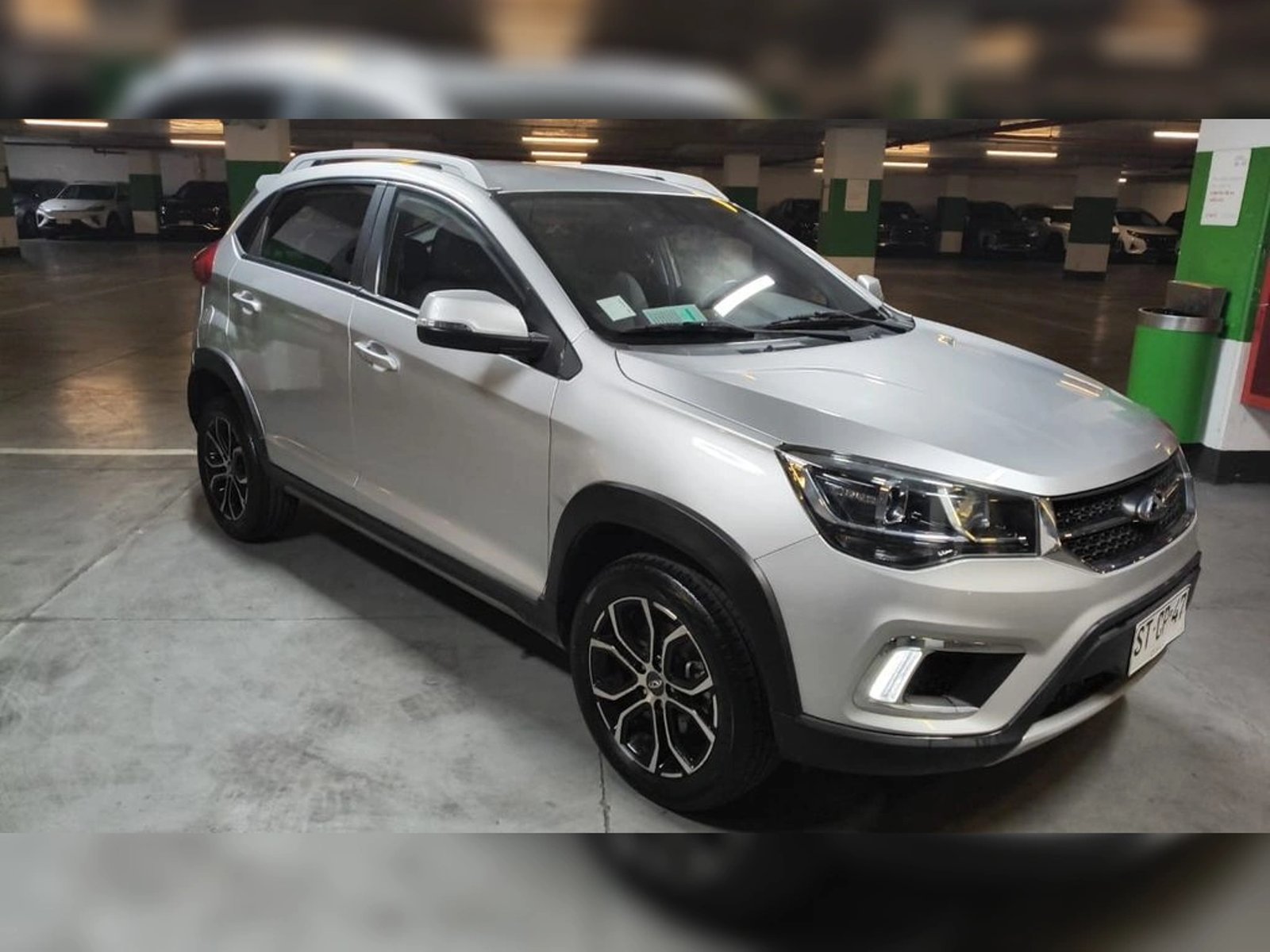 CHERY TIGGO 2 1.5 VVT GLS 4X2 MT 5P 2023 - Imagen 9 de 15