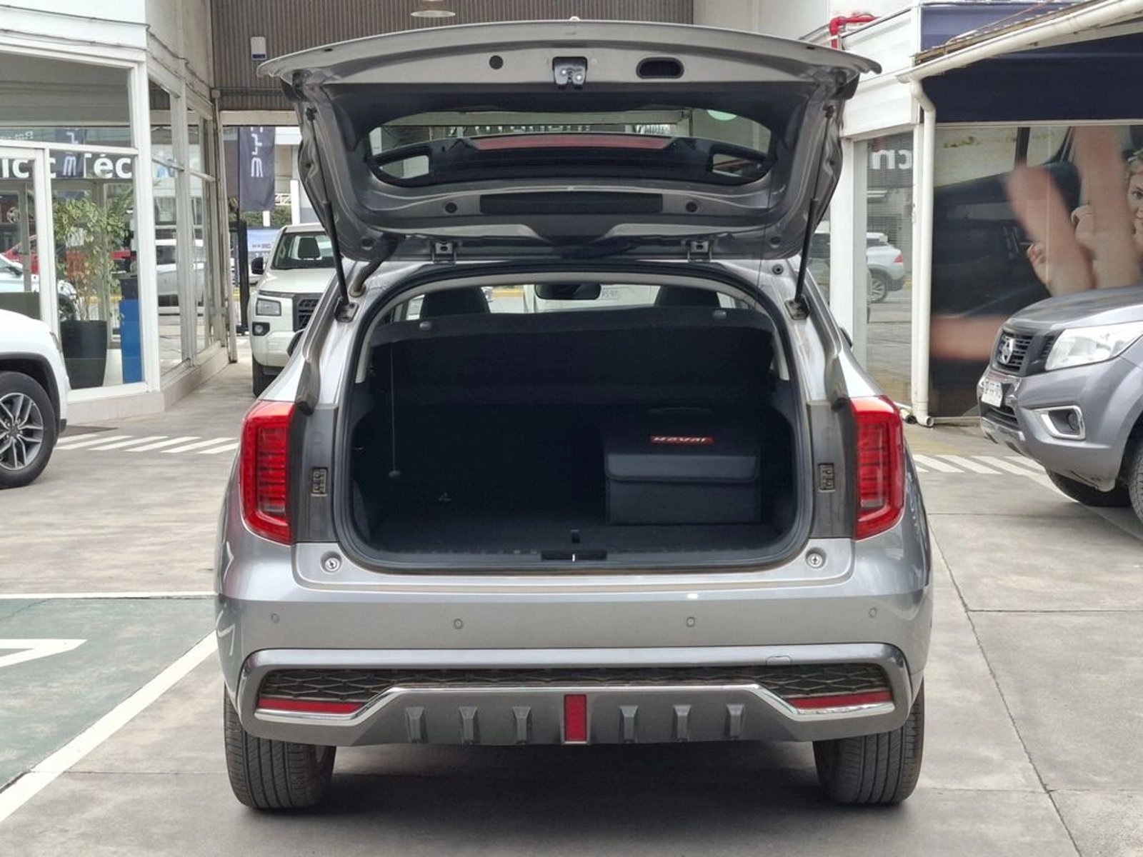 HAVAL JOLION 1.5 DELUXE AT 2023 - Imagen 9 de 20