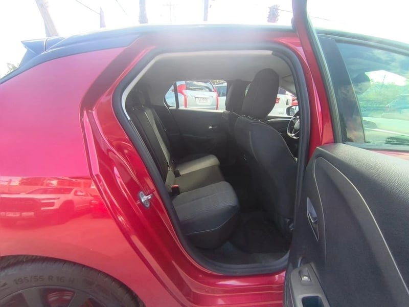 Opel CORSA 1.2 EDITION MT 2023 - Imagen 19 de 20