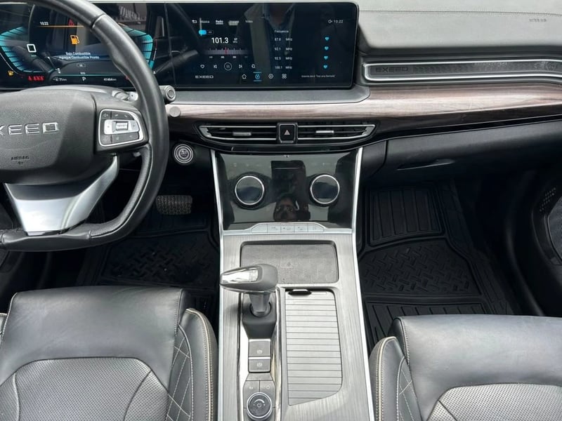 Exeed VX UNLIMITED AWD 2.0 TURBO DCT AUT 2023 - Imagen 8 de 17