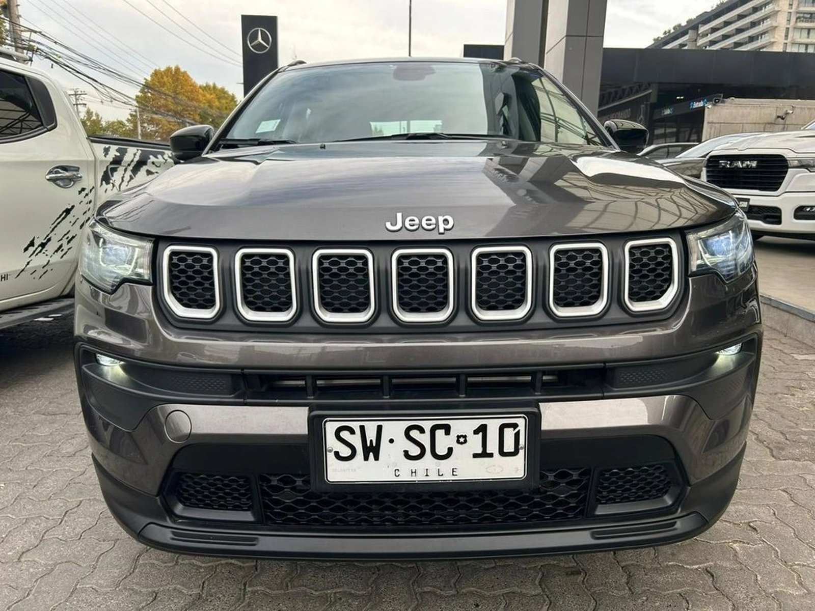 JEEP COMPASS 2023 - Imagen 3 de 17