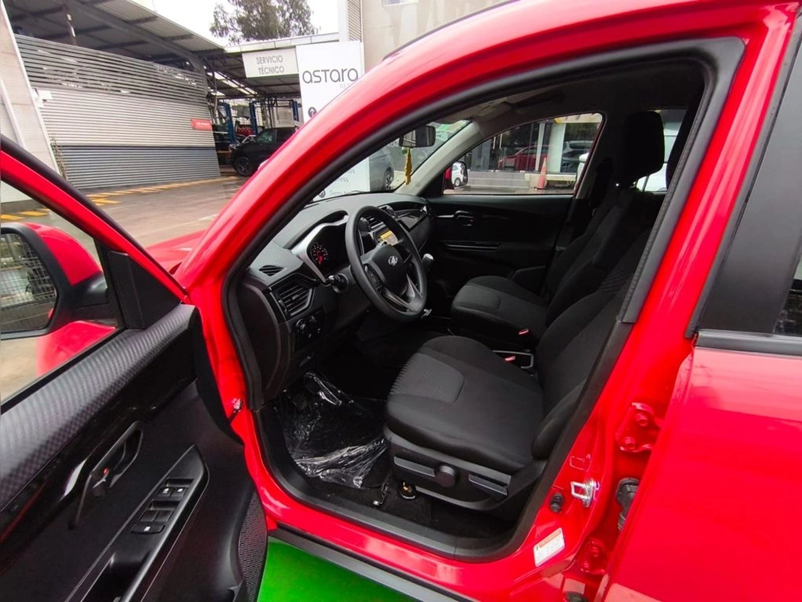Mahindra KUV100 1.2 DELUXE MT 2021 - Imagen 11 de 20
