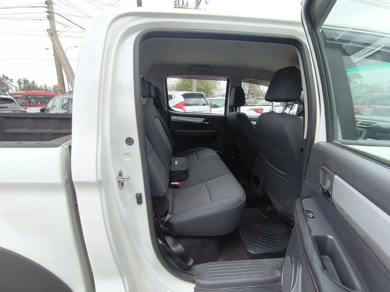 JAC T8 2.0 COMFORT MT 4X4 2022 - Imagen 17 de 20