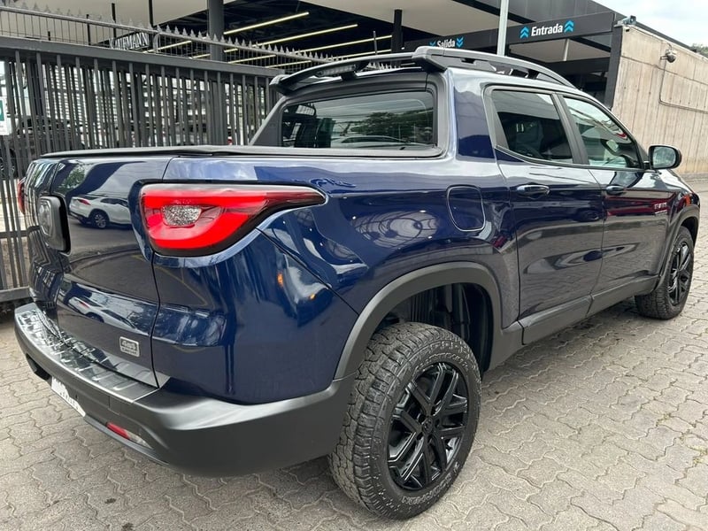 RAM 1000 2.0 REBEL DIESEL 4X4 DOB. CAB. AT 4P 2022 - Imagen 6 de 16