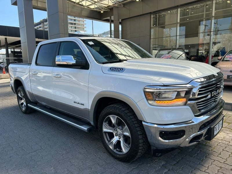RAM 1500 5.7 LARAMIE 4X4 AT 4P 2020 - Imagen 3 de 16