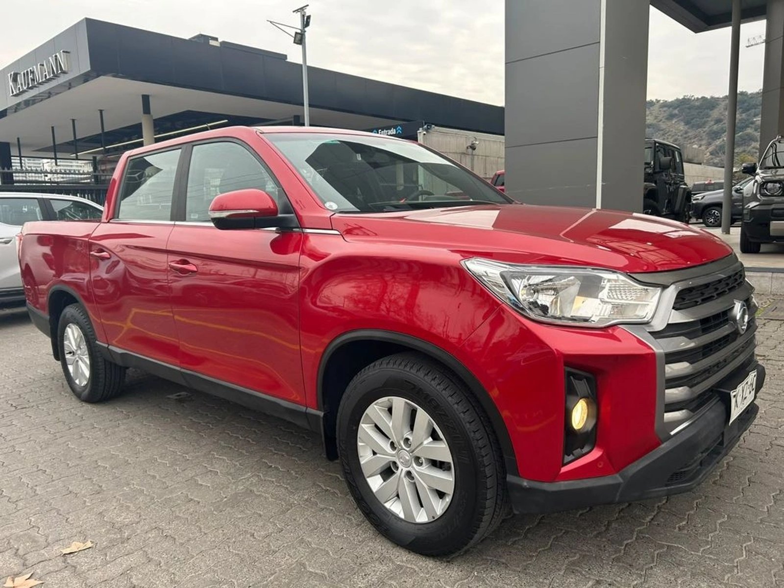 SsangYong MUSSO 2.2 GLX MT 4X4 DIESEL 2024 - Imagen 4 de 17