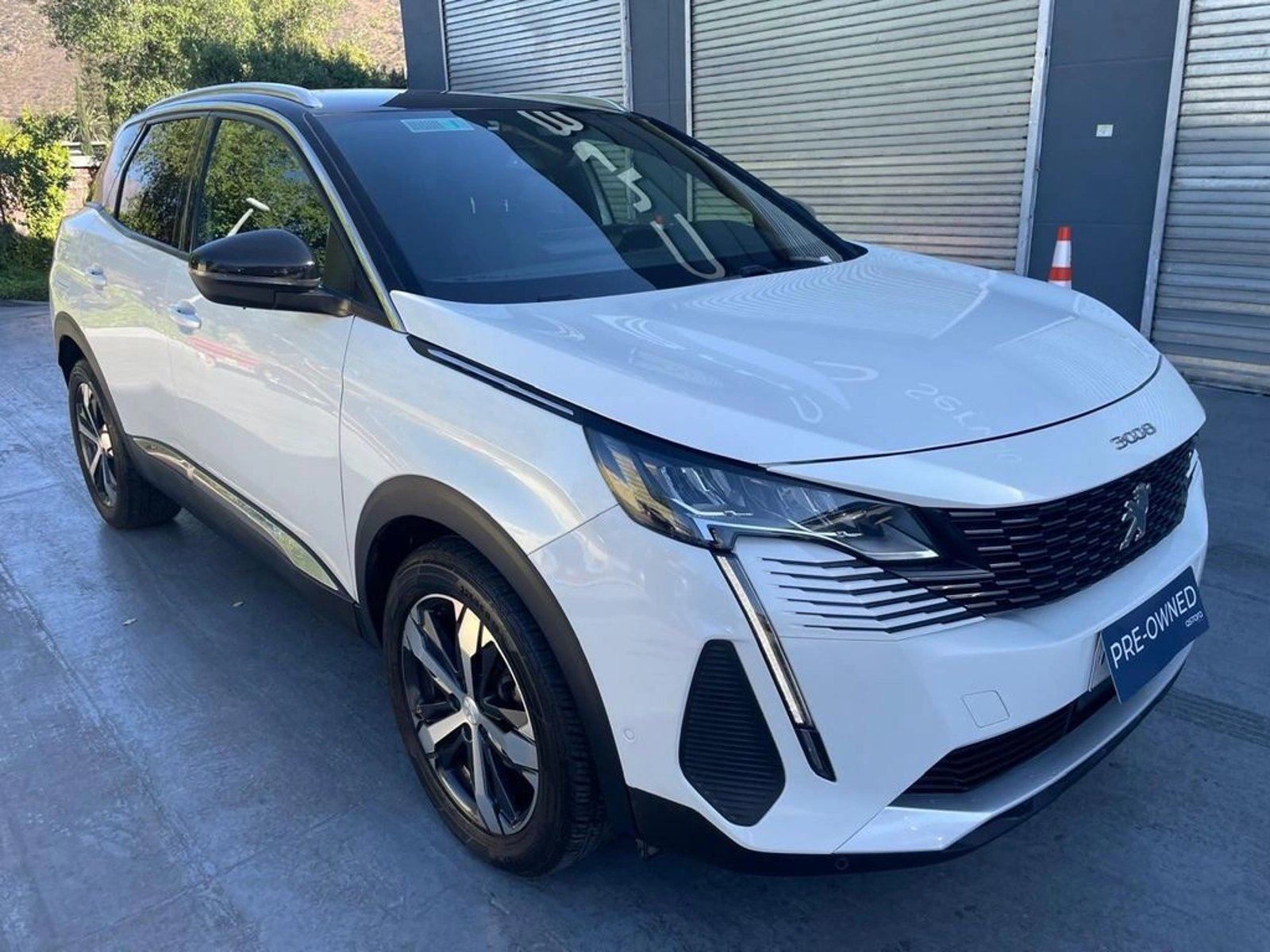 Peugeot 3008 1.6 ALLURE PACK THP 165 AT 2024 - Foto 4 de 20