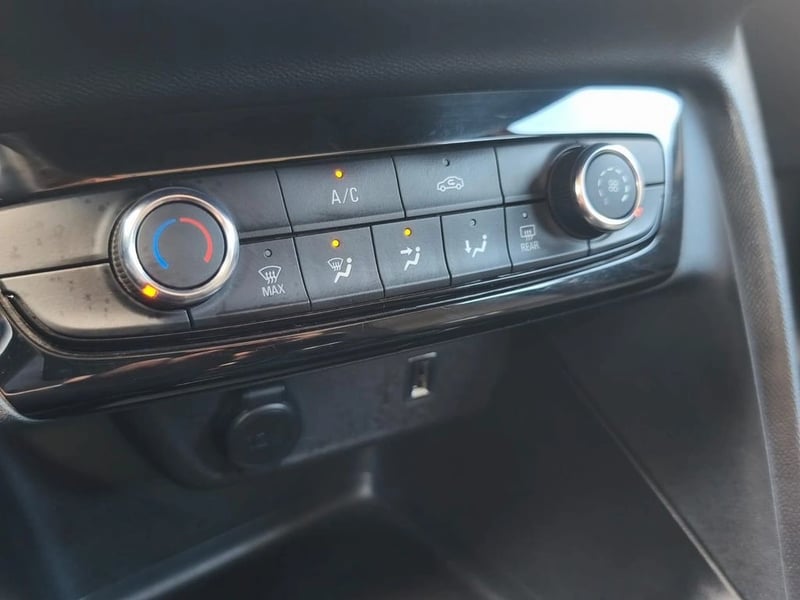 Opel CORSA 1.2 EDITION MT 2023 - Imagen 15 de 20