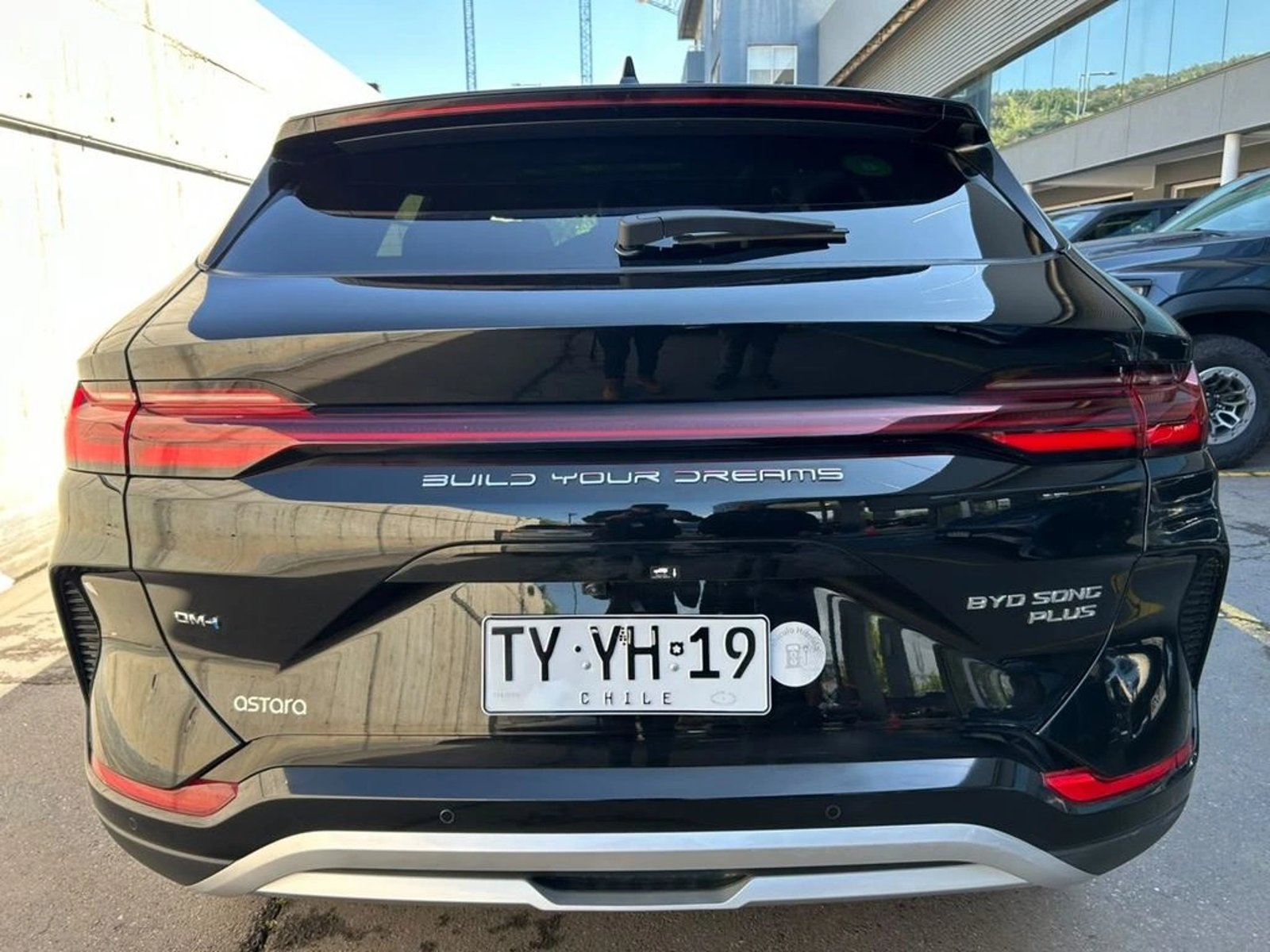 BYD SONG PLUS 1.5 GX HIBRIDO 4X2 AT 2025 - Foto 5 de 16