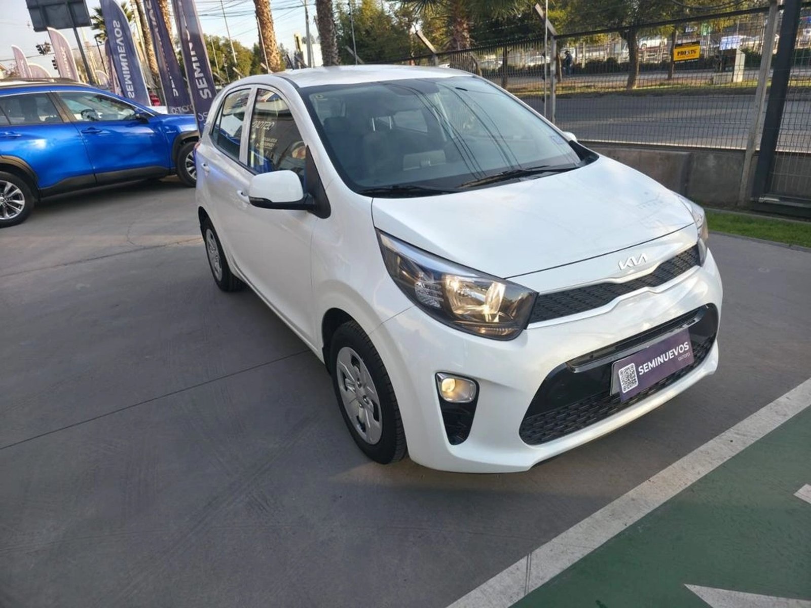Kia MORNING 1.2 EX FULL AT 2024 - Foto 4 de 20