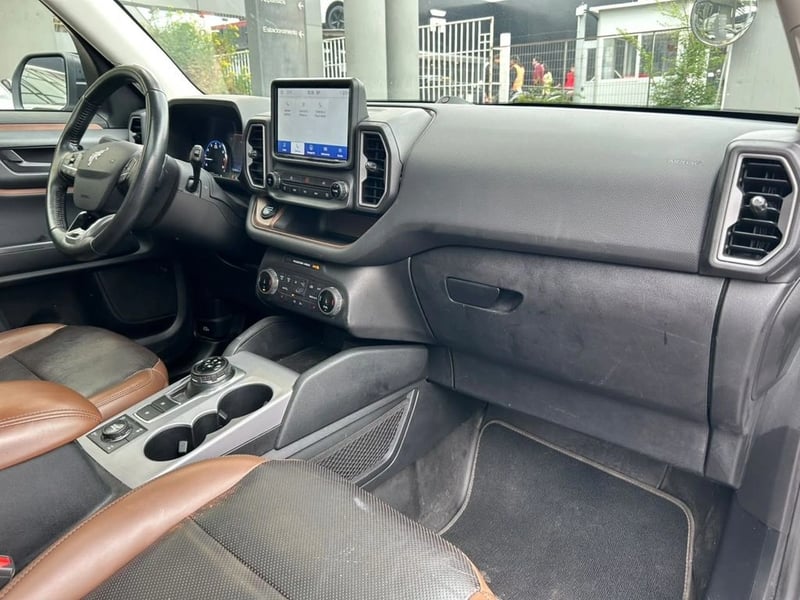Ford BRONCO SPORT WILDTRAK 4X4 2.0 AUT 2023 - Imagen 12 de 16
