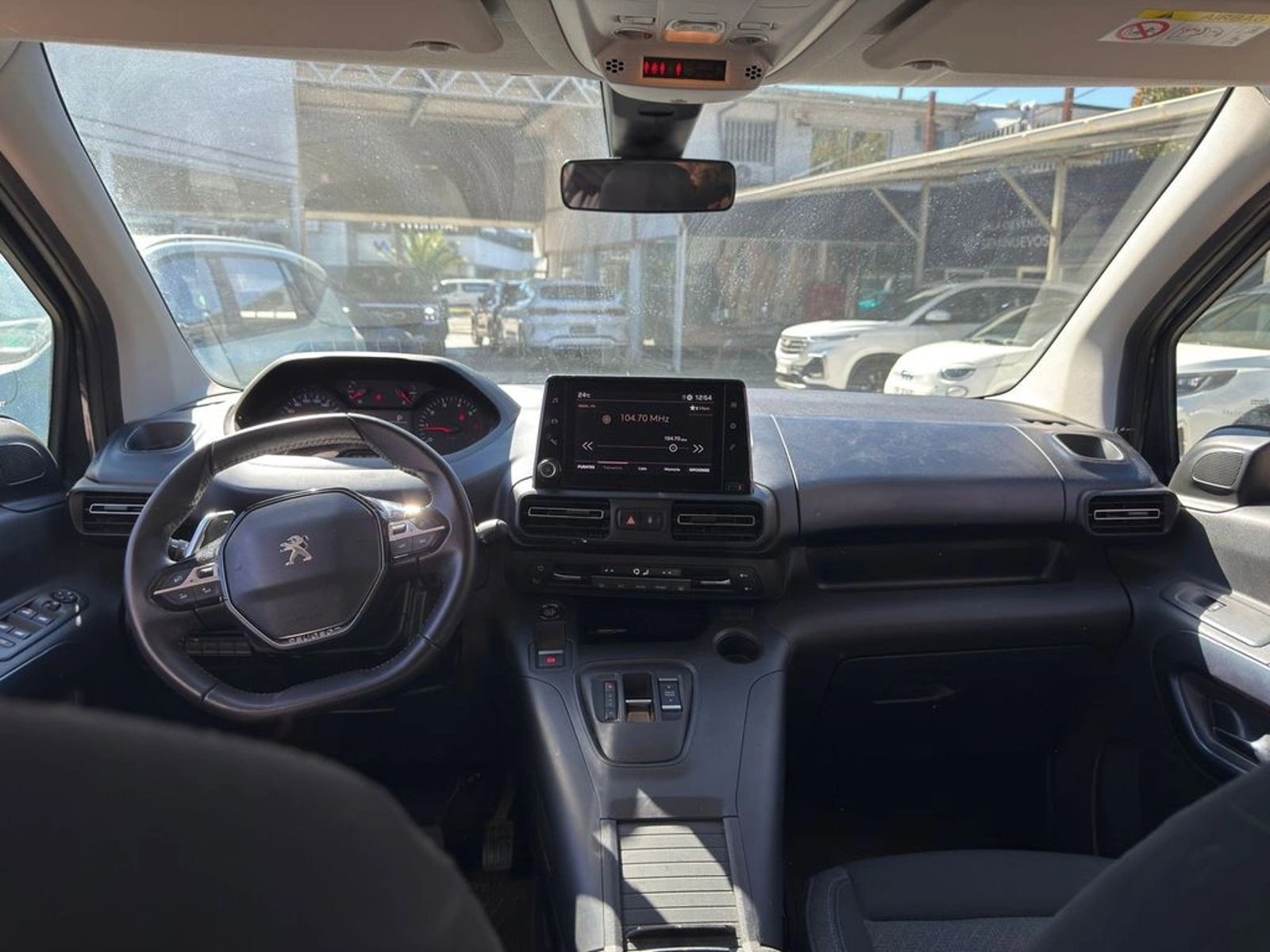 PEUGEOT RIFTER 2024 - Imagen 13 de 20