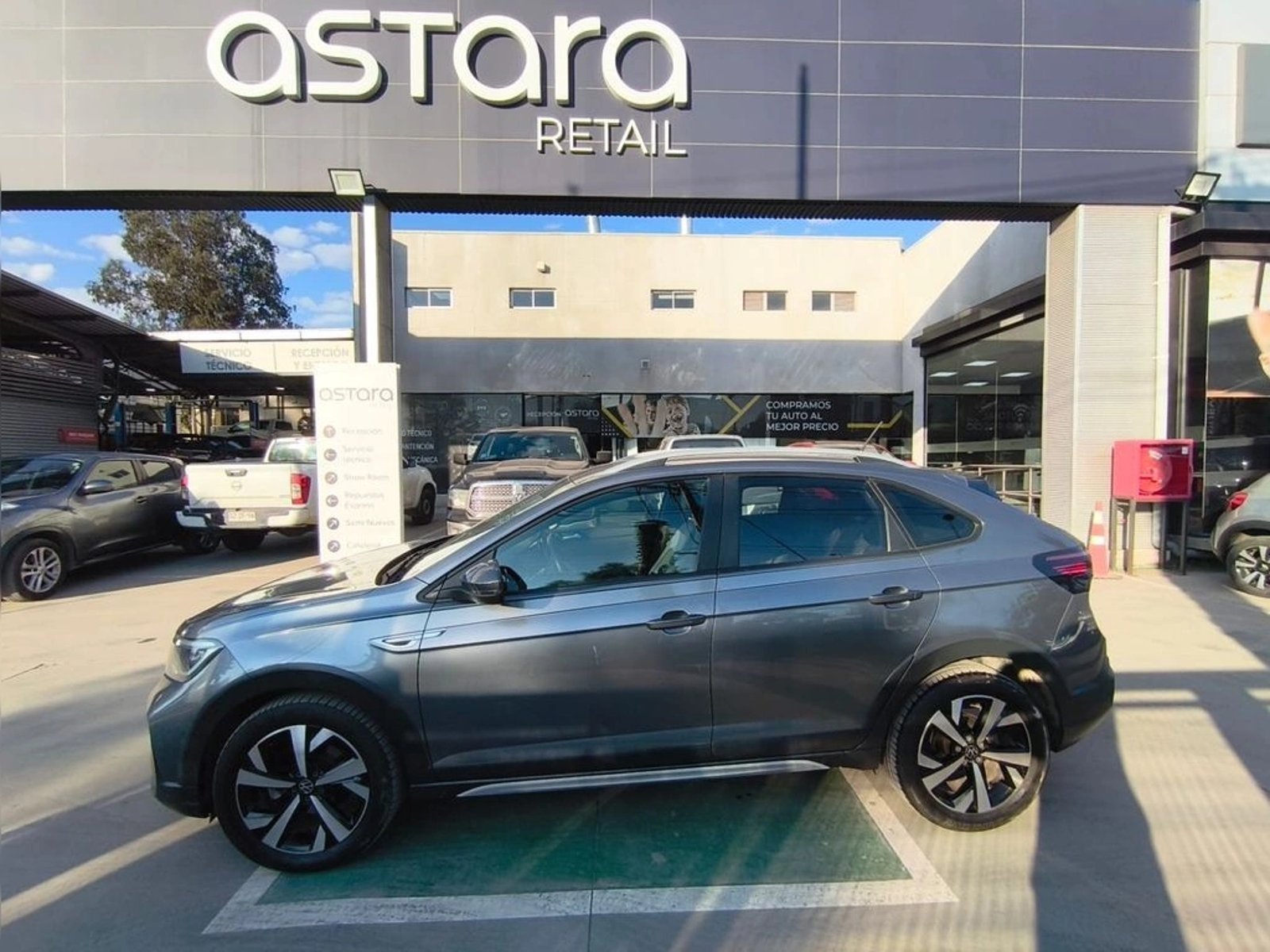 Volkswagen NIVUS 1.0T AT TSI HIGLINE 2022 - Imagen 9 de 17