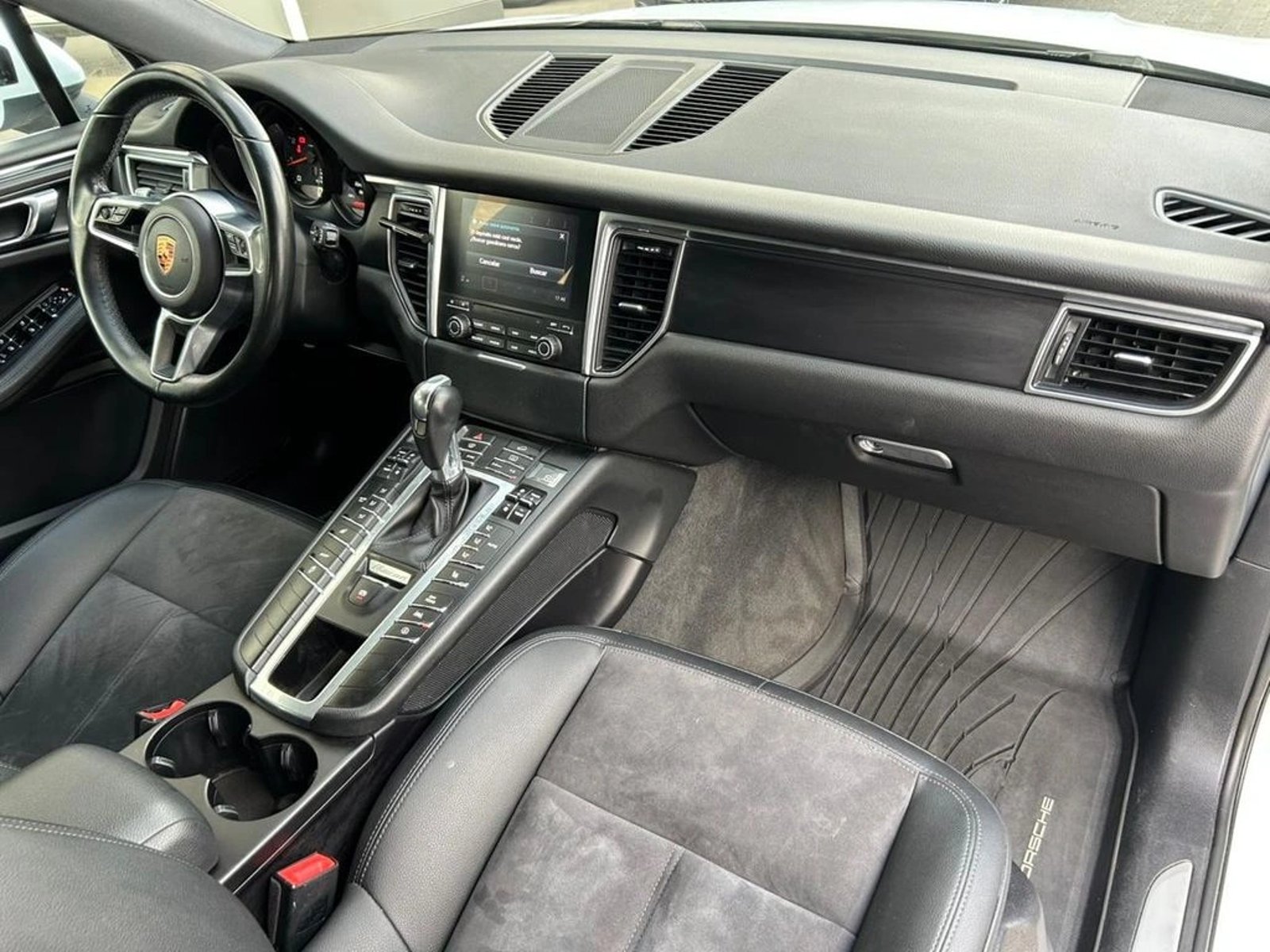 PORSCHE MACAN 2017 - Imagen 8 de 17
