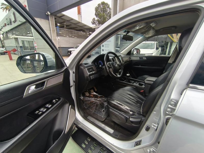 SsangYong REXTON NEW REXTON 2.2 MT DIESEL 2020 - Imagen 10 de 16