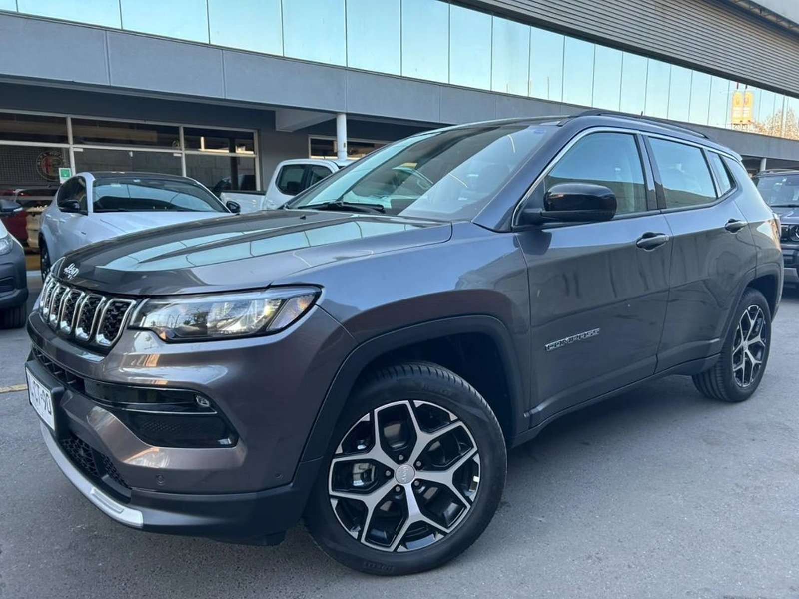 Jeep COMPASS 1.3 LONGITUDE AT 2026 - Foto 2 de 17