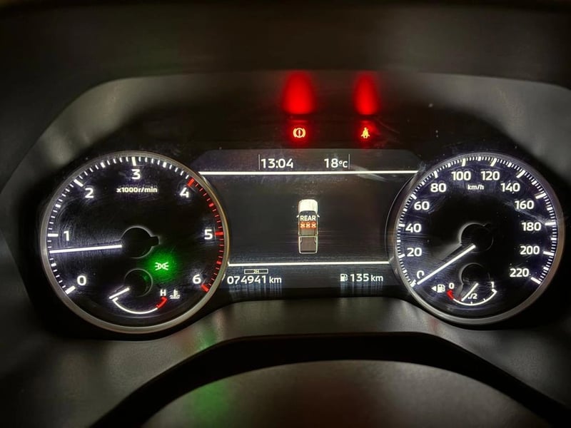 Mitsubishi L200 KATANA XRT 4X4 2.4 2024 - Imagen 13 de 16