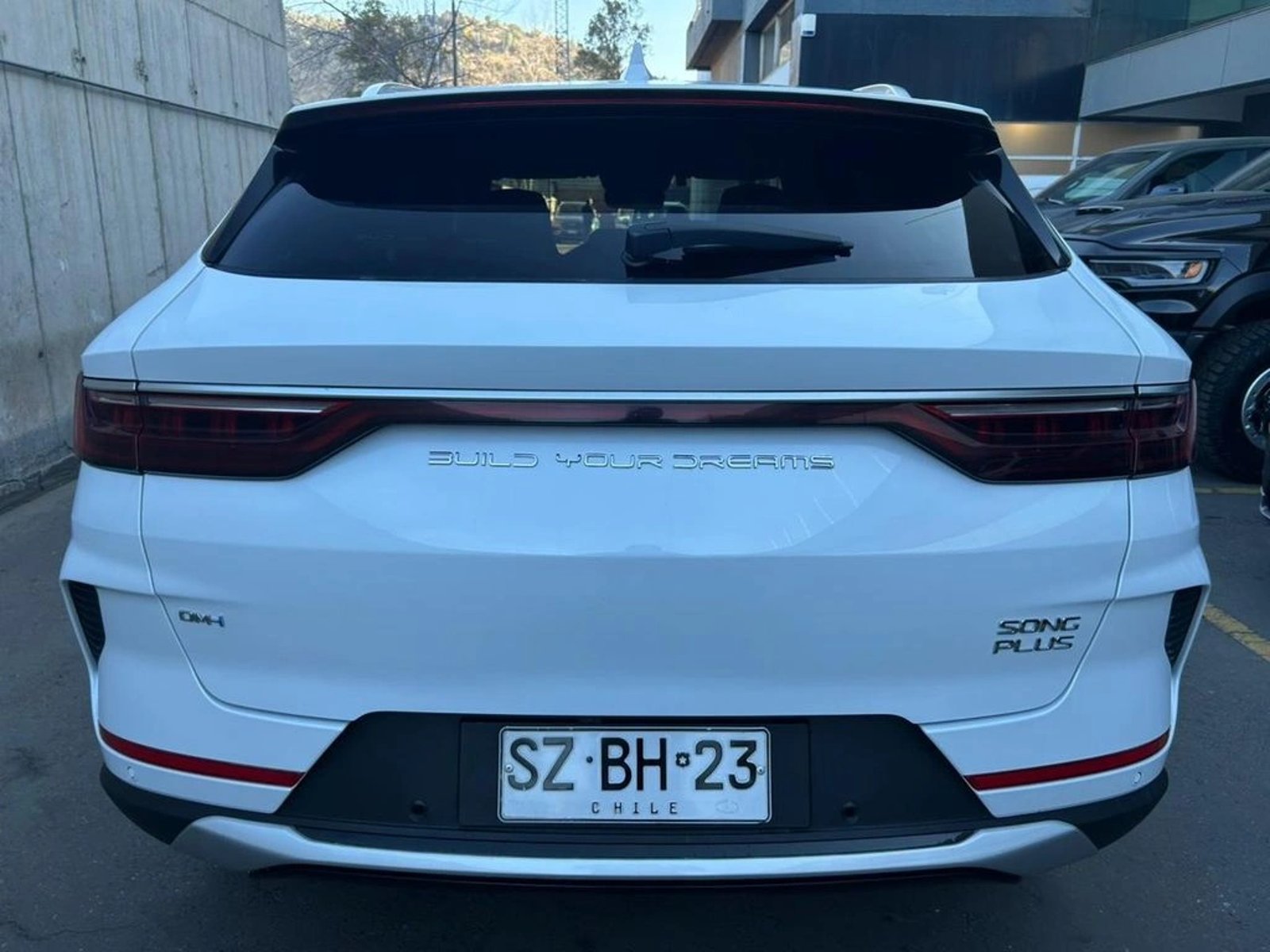 BYD SONG PLUS 1.5 GS HYBRID 4X2 AT 5P 2024 - Imagen 6 de 16