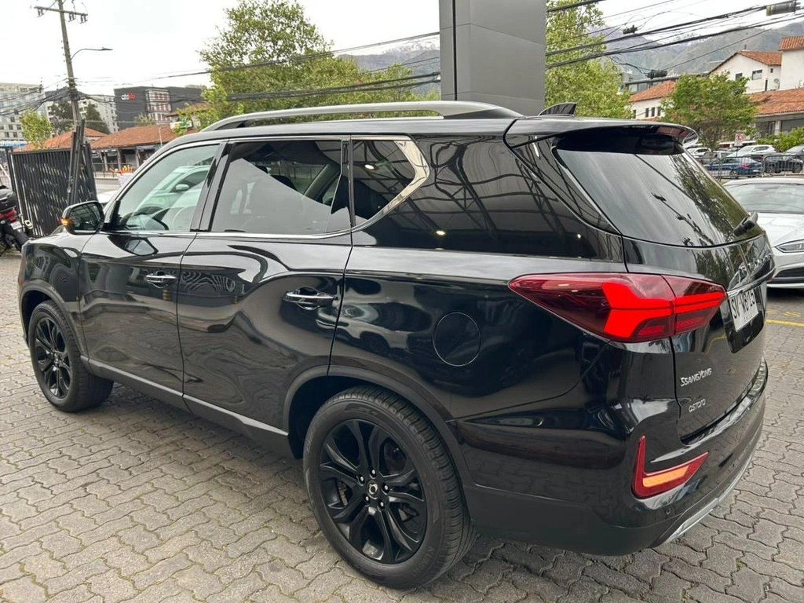 SsangYong REXTON GLX 2WD TD 2.2 AUT 2023 - Foto 5 de 17