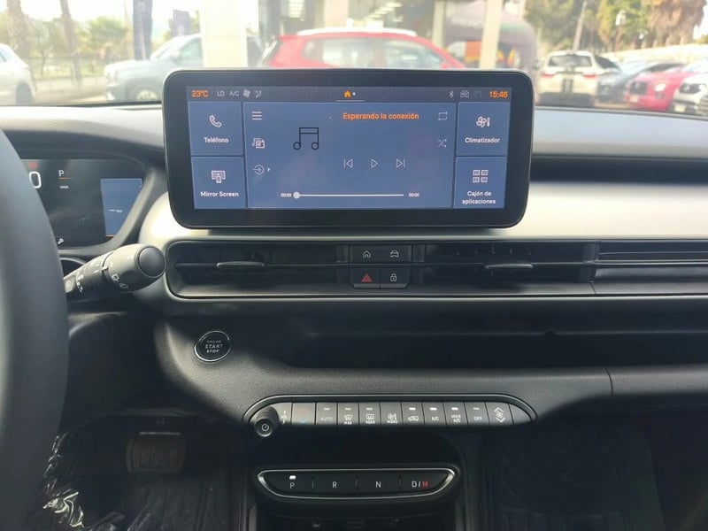 Jeep AVENGER SUMMIT 1.2 HEV 2025 - Imagen 14 de 18