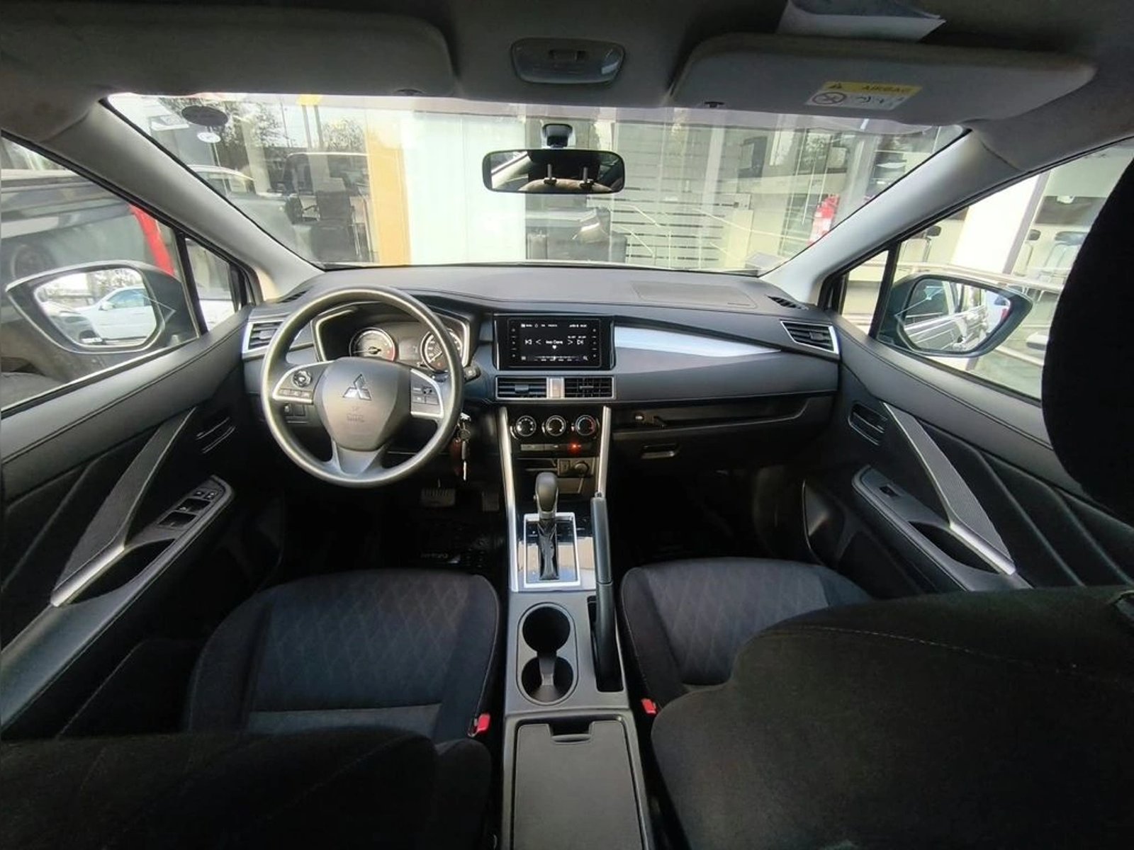 Mitsubishi XPANDER GLX 1.5 AUT 2024 - Imagen 11 de 20