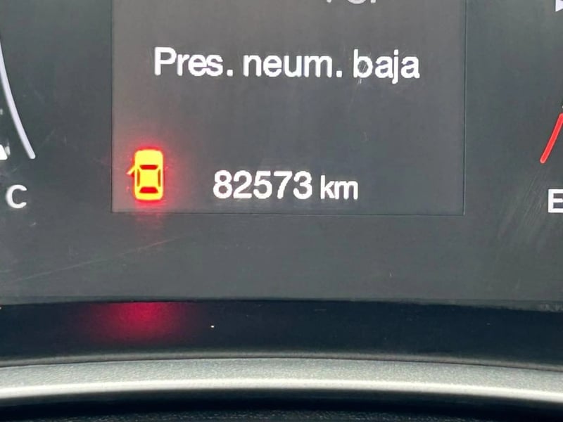 Jeep COMPASS SPORT 2.4 MT 2019 - Imagen 13 de 16