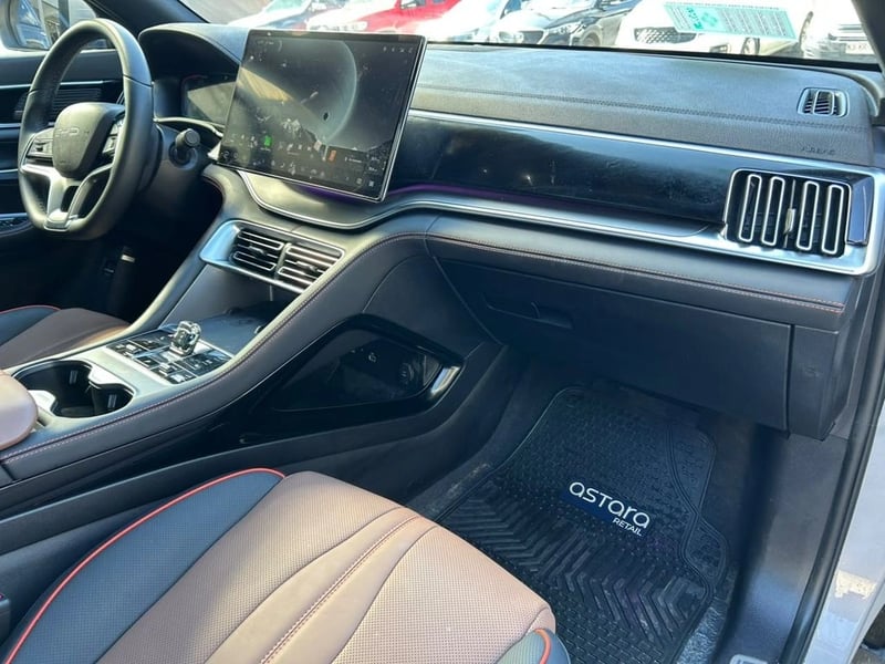 BYD SONG PLUS GX 1.5T DM-i Automática 2025 - Imagen 9 de 15