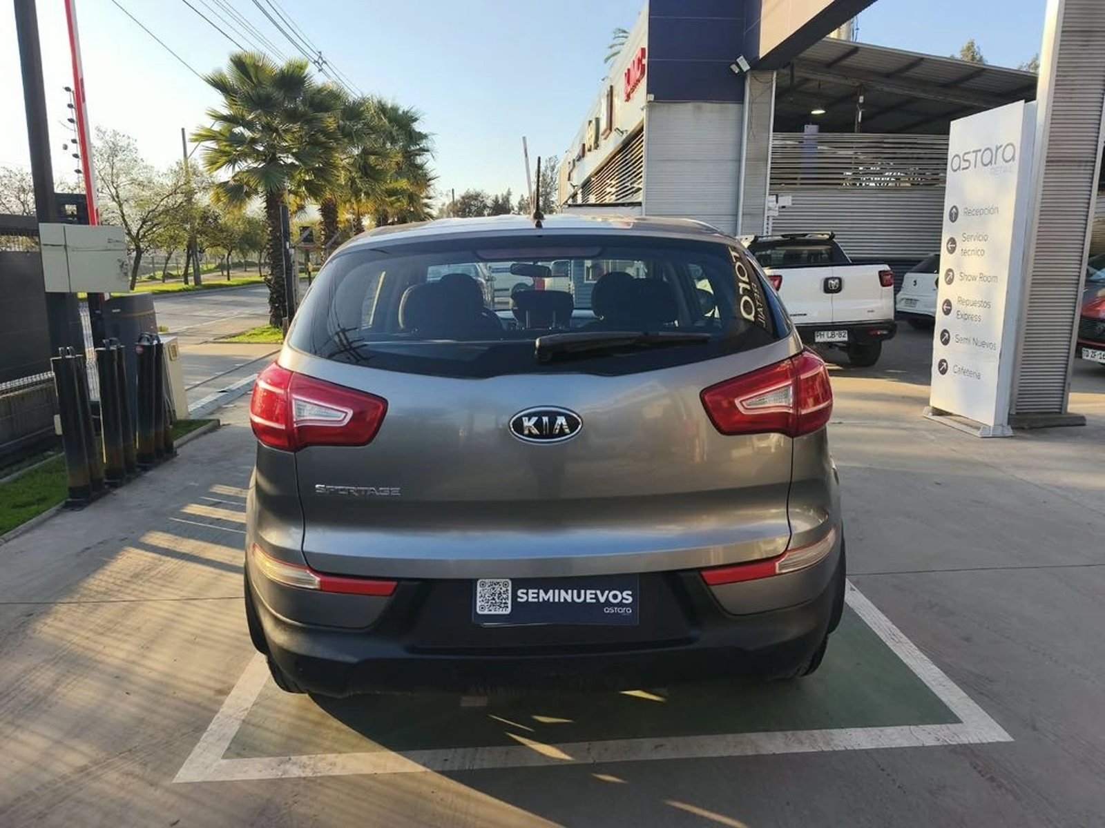 Kia SPORTAGE LX 2.0 AUT 2013 - Imagen 7 de 20