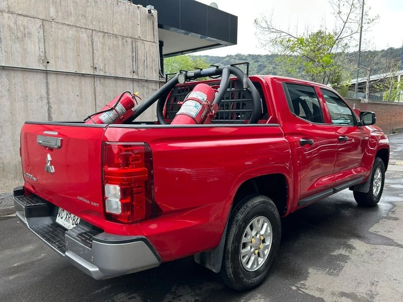 Mitsubishi L200 KATANA XRT 4X4 2.4 2025 - Imagen 6 de 16