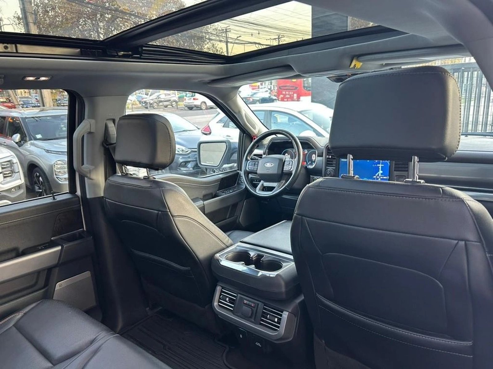 FORD F-150 2023 - Imagen 13 de 16