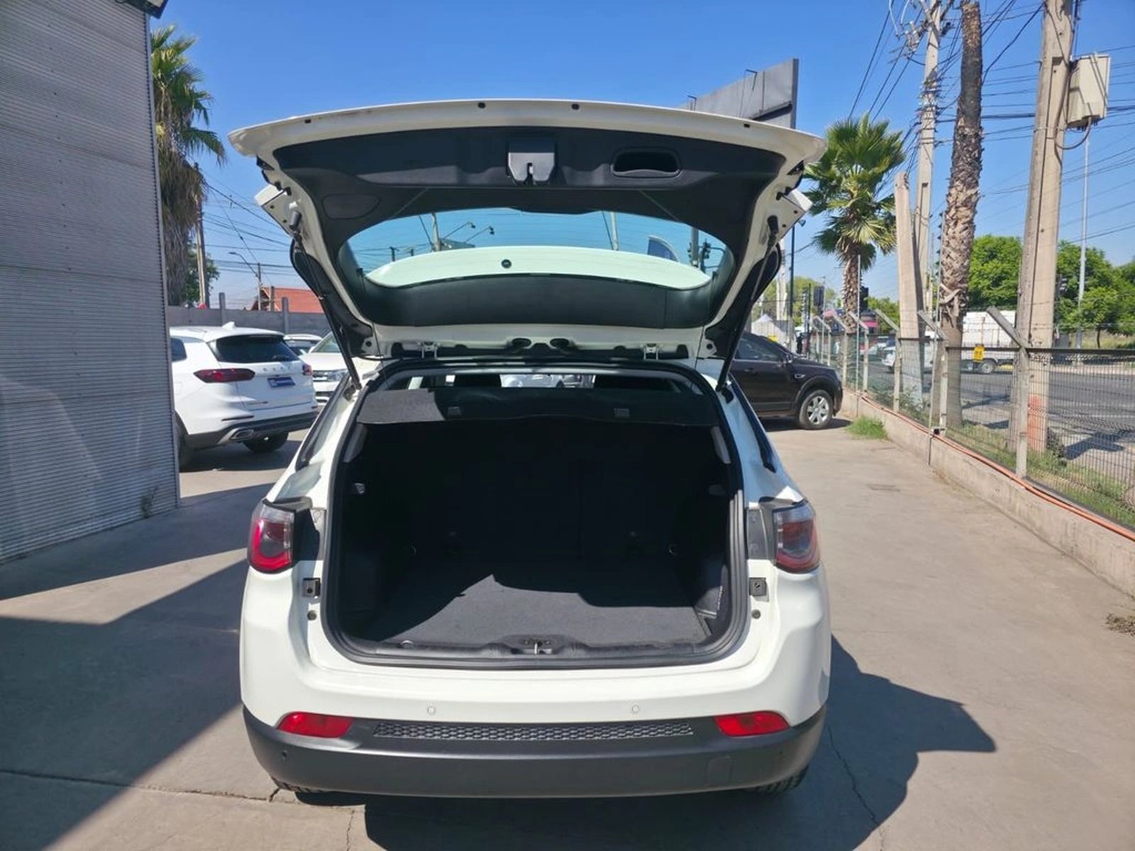 JEEP COMPASS 2020 - Imagen 9 de 20