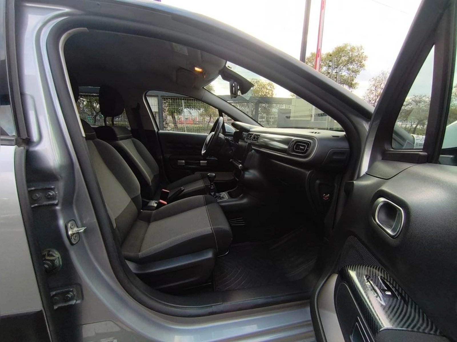 Citroën C3 C3 DSL 1.5 MT 2023 - Imagen 13 de 20