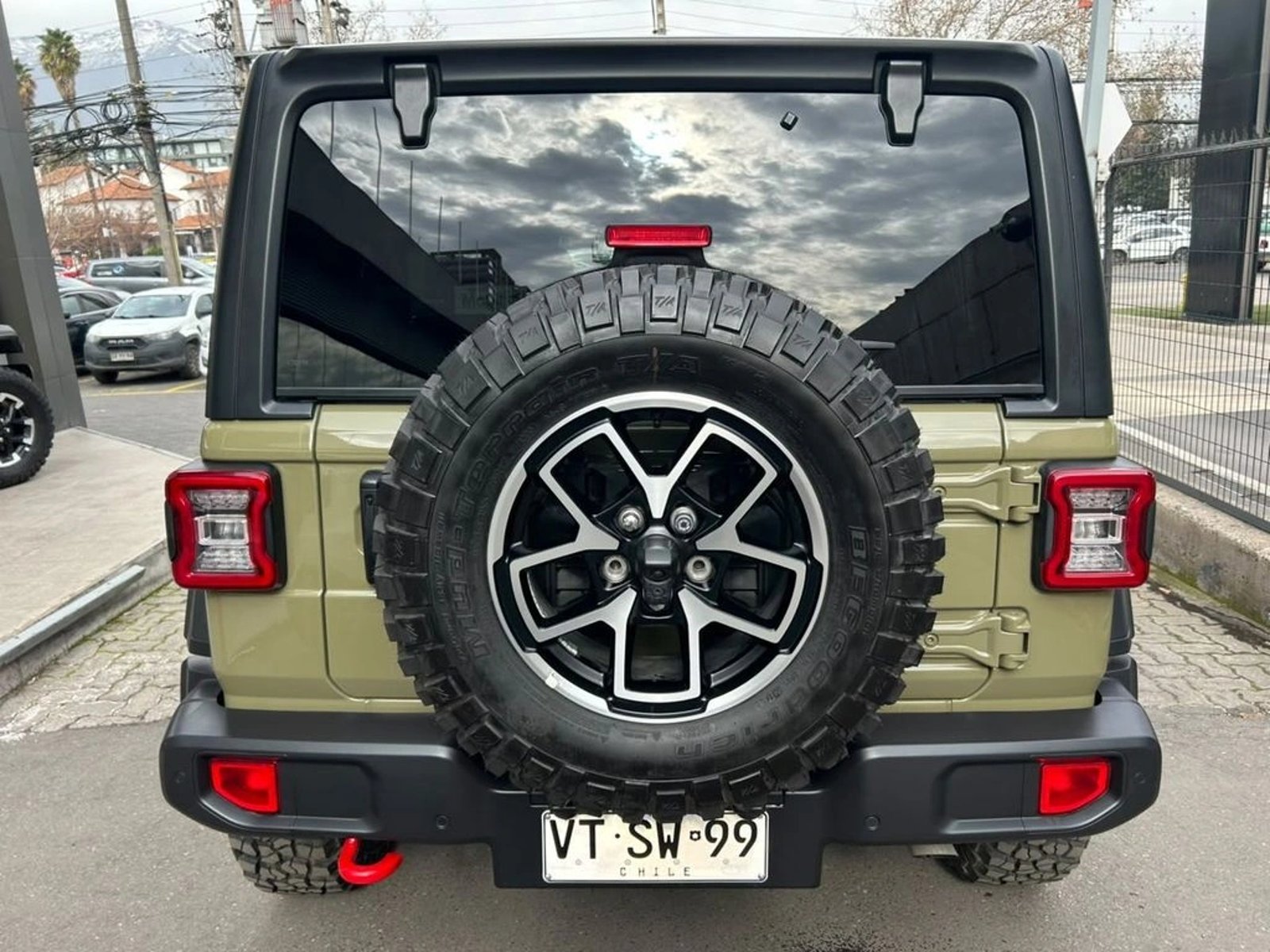 Jeep WRANGLER 2.0 T RUBICON AT 4X4 2026 - Foto 5 de 15